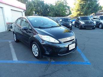 2013 Ford Fiesta SE 