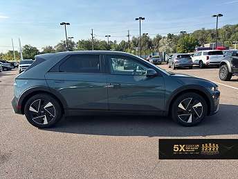 2025 Hyundai Ioniq 5 SE 