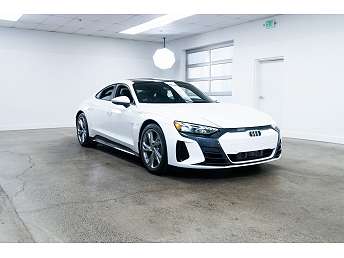 2024 Audi e-tron GT Premium Plus 