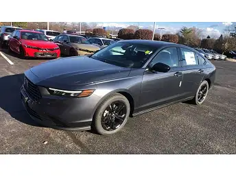 New 2025 Honda Accord SE