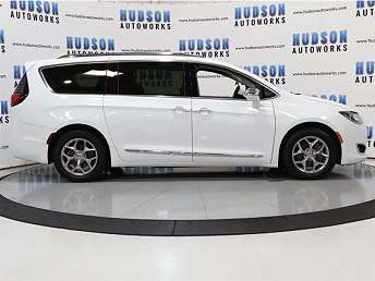 2019 Chrysler Pacifica Limited 