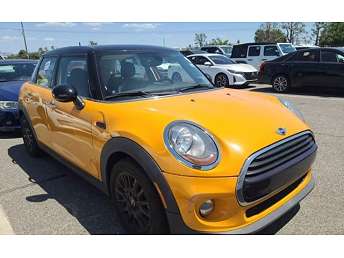 2016 Mini Cooper  
