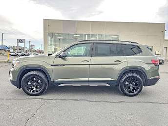 2025 Volkswagen Atlas Peak Edition 