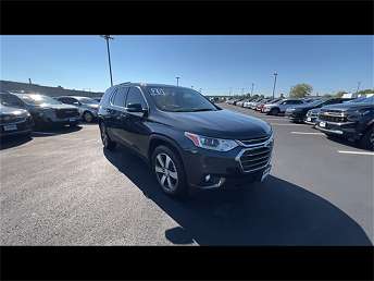 2020 Chevrolet Traverse LT 