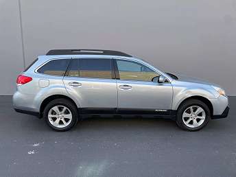 2013 Subaru Outback 2.5i 