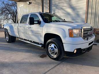 2013 GMC Sierra 3500HD Denali 