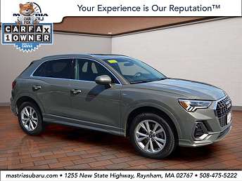 2022 Audi Q3 Premium Plus 