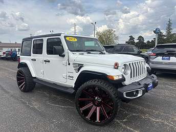 2021 Jeep Wrangler Sahara 