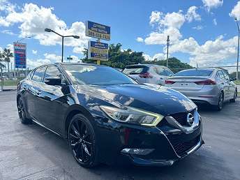 2017 Nissan Maxima SR 