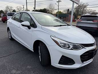 2019 Chevrolet Cruze LS 