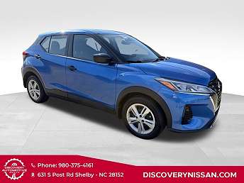 2024 Nissan Kicks S 