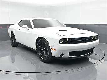 2016 Dodge Challenger SXT 