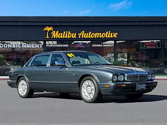 2001 Jaguar XJ Review, Pricing, and Specs | CARFAX