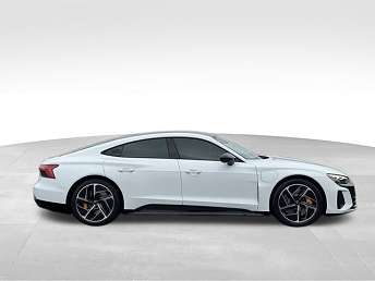 2023 Audi e-tron GT RS 