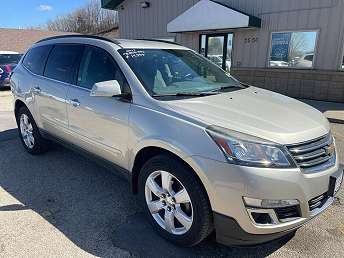 2017 Chevrolet Traverse LT 