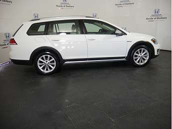 2019 Volkswagen Golf S 