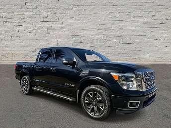 2017 Nissan Titan Platinum Reserve 