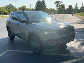 2023 Jeep Compass Trailhawk 