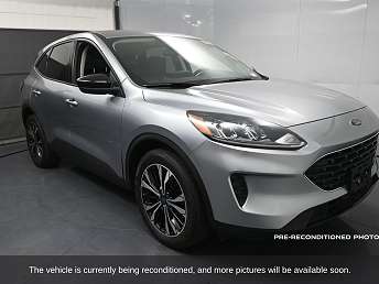 2022 Ford Escape SE 