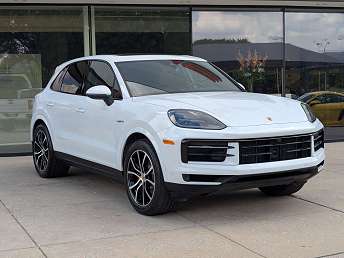 2025 Porsche Cayenne  