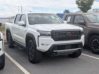 2023 Nissan Frontier PRO-4X 