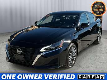 2023 Nissan Altima SV 