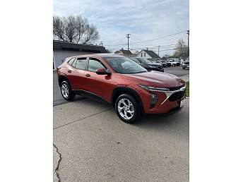 2024 Chevrolet Trax LS 