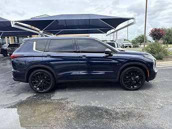 Used 2022 Mitsubishi Outlander SE for Sale Near Me - CARFAX