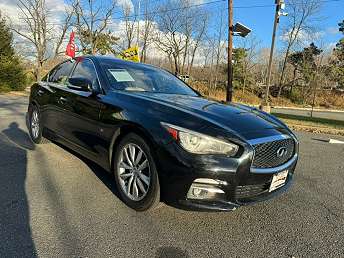 2015 Infiniti Q50 Premium 