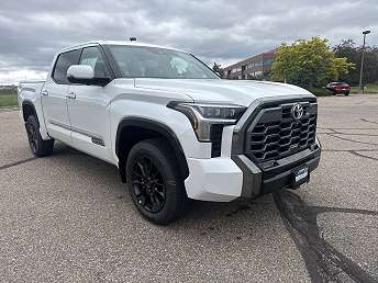 2025 Toyota Tundra Platinum 