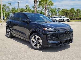 2025 Audi Q6 e-tron Premium Plus 