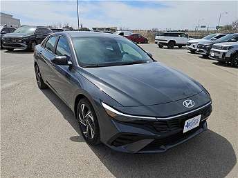 2025 Hyundai Elantra SEL 
