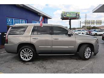 2017 Cadillac Escalade  