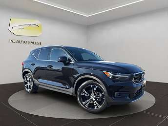 2022 Volvo XC40 T5 Inscription 