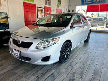 2010 Toyota Corolla LE 