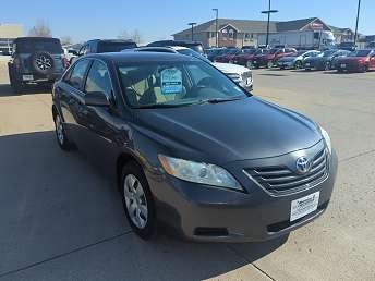 Gray Toyota Camry LE 2007