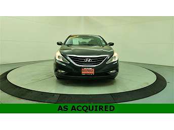 Black Hyundai Sonata GLS 2013