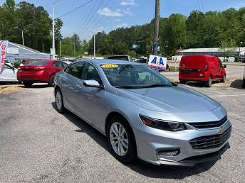 2017 Chevrolet Malibu LT 