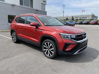 2023 Volkswagen Taos SE 