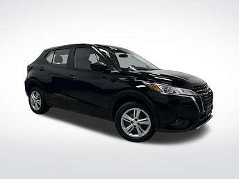 2023 Nissan Kicks S 