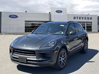2022 Porsche Macan S 