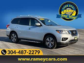 2020 Nissan Pathfinder SV 