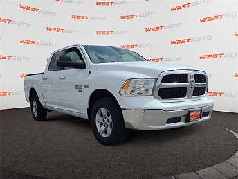 2019 Ram 1500 SLT 