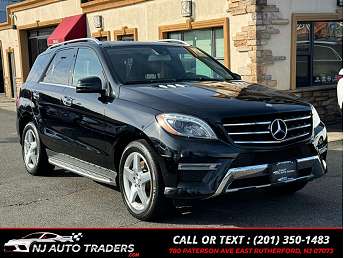 Black Mercedes-Benz M-Class SUV 2015