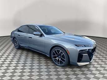 Gray BMW 7 Series Sedan 2023