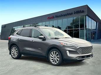 2021 Ford Escape Titanium 