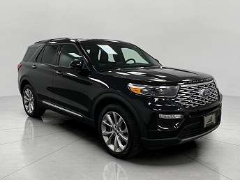 Black Ford Explorer SUV 2022