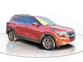 Orange Kia Seltos SUV 2021