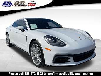 2017 Porsche Panamera 4S 