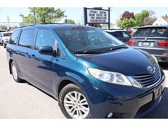 2011 Toyota Sienna XLE 
